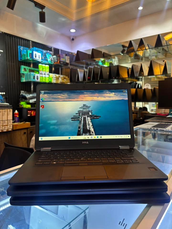 Hp 830 G7 i7 Touch